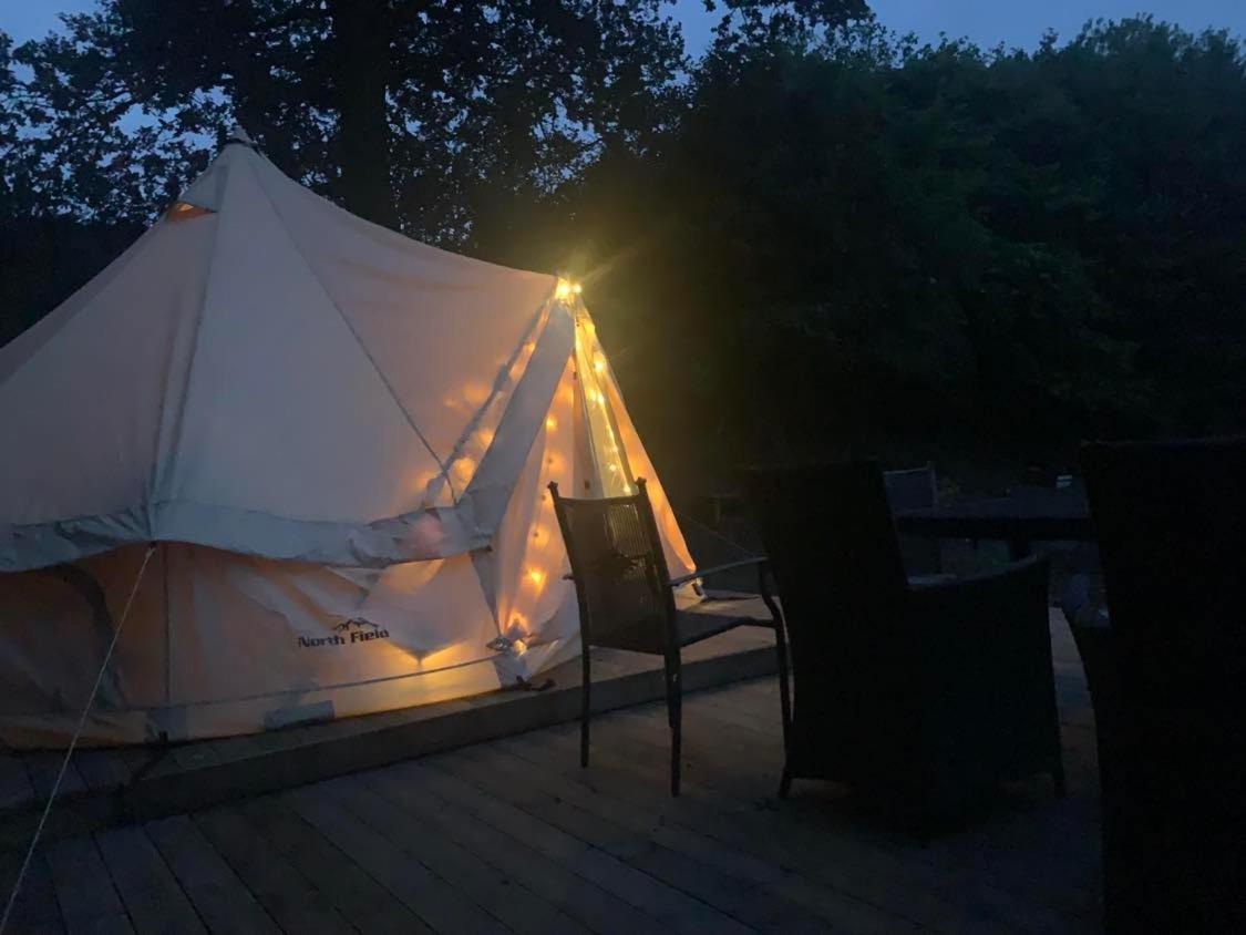 Glamping Mi Casa Tu Casadk Ξενοδοχείο Vissenbjerg Εξωτερικό φωτογραφία